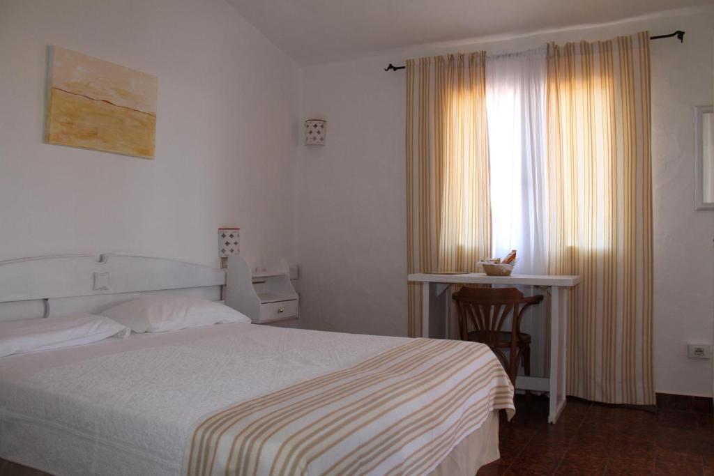 Hotel 3 Botti Baja Sardinia Zimmer foto