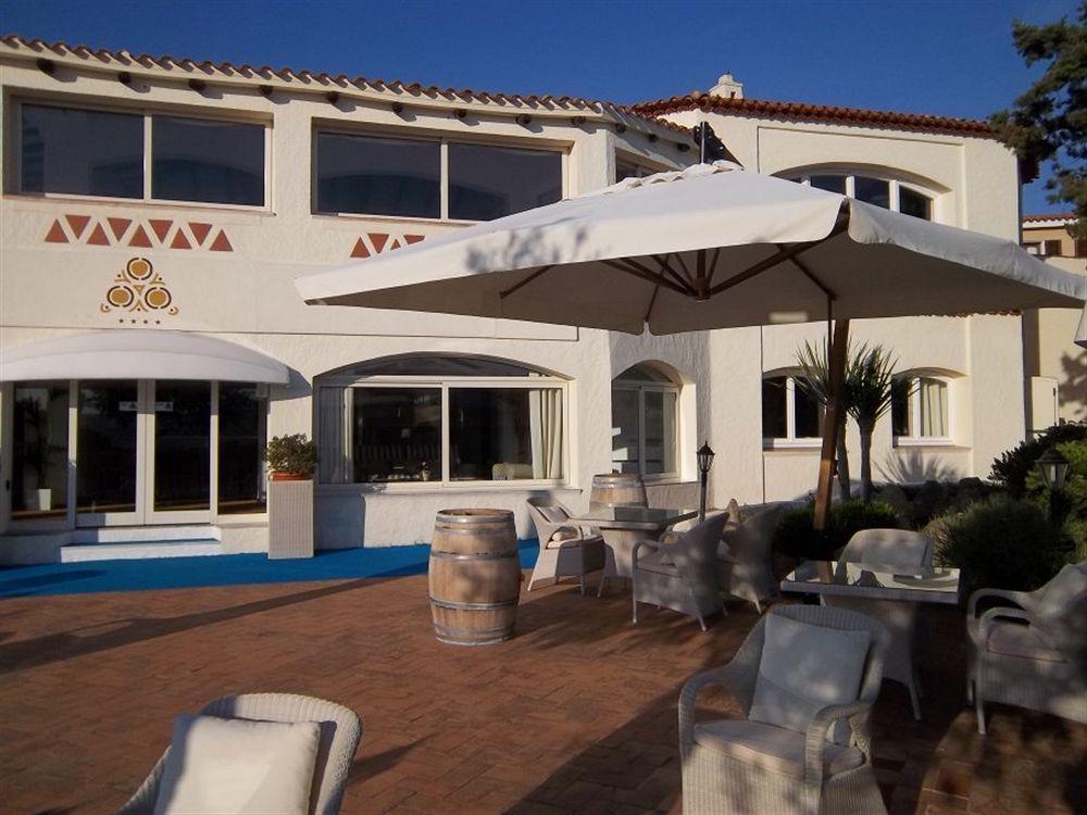 Hotel 3 Botti Baja Sardinia Exterior foto